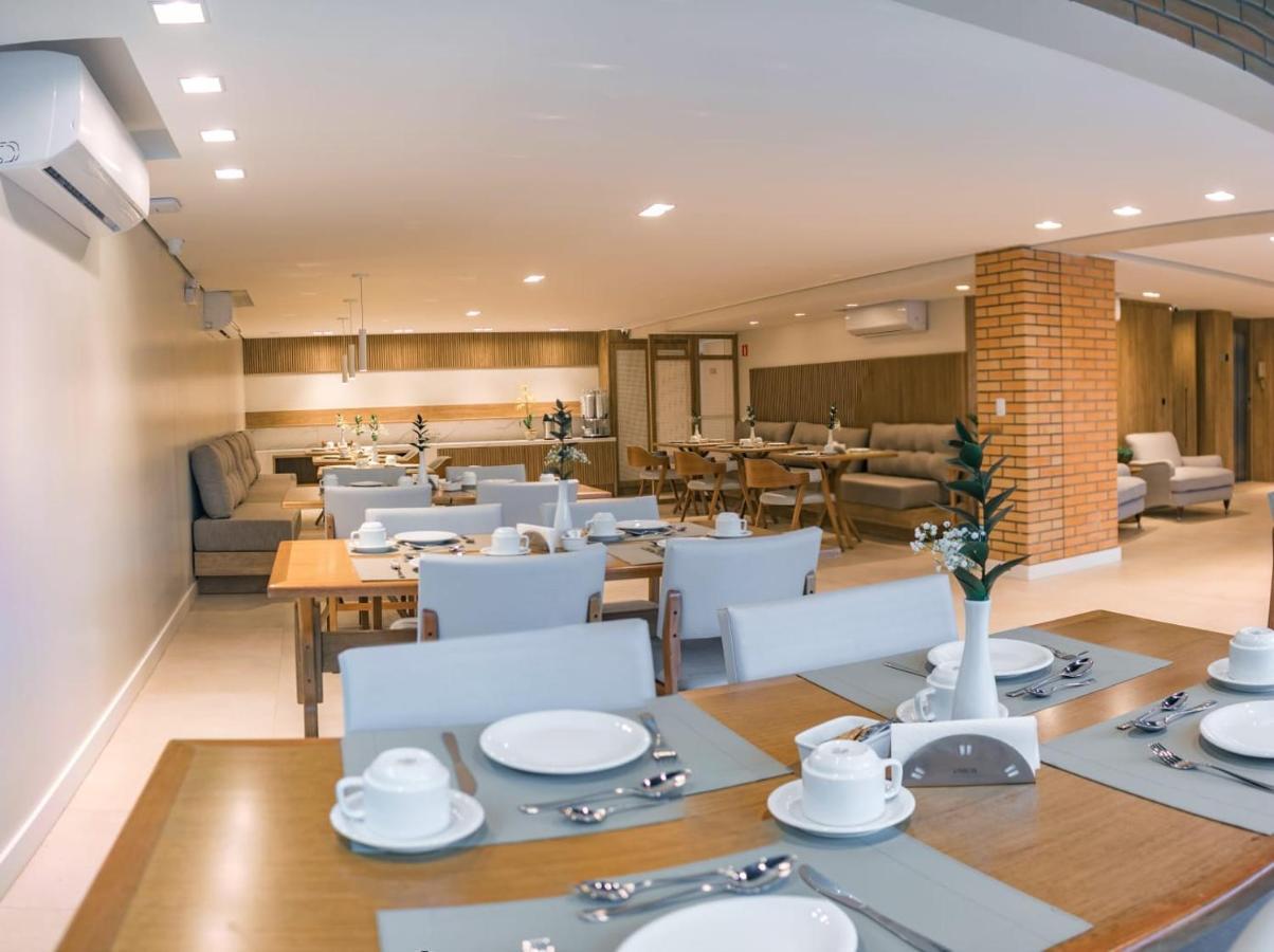 Village Du Lac Hotel بوميرودي المظهر الخارجي الصورة